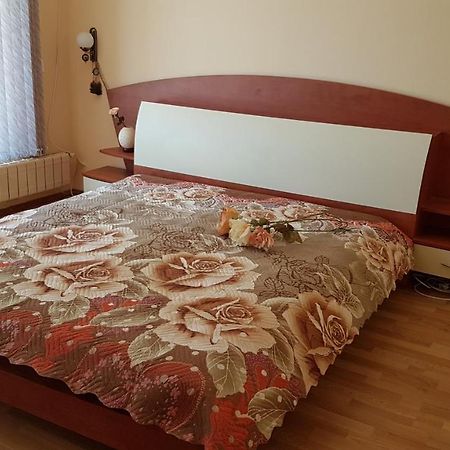 Rosarium Residence Guest House Drjanovo Exteriér fotografie