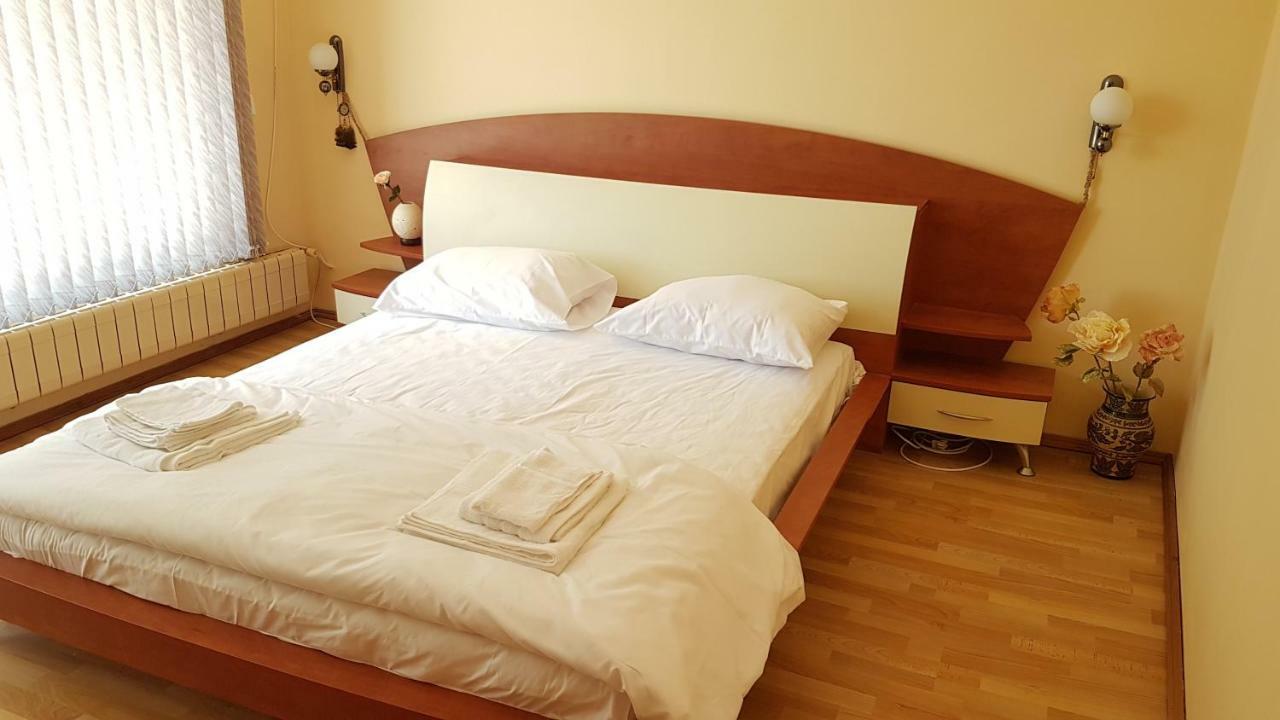 Rosarium Residence Guest House Drjanovo Exteriér fotografie